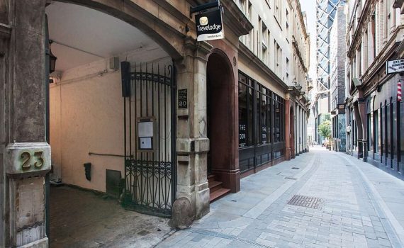 Travelodge London Central Bank in St Swithin's Ln, London